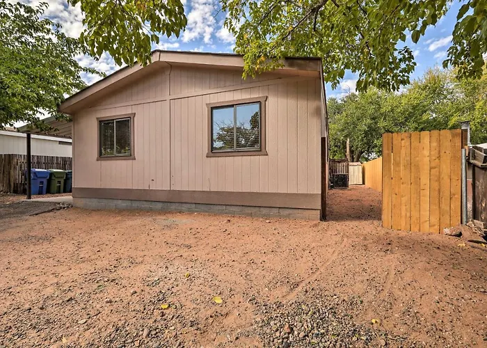 3 Mi To Lake Powell: Page Home W/ Patio & Bbq